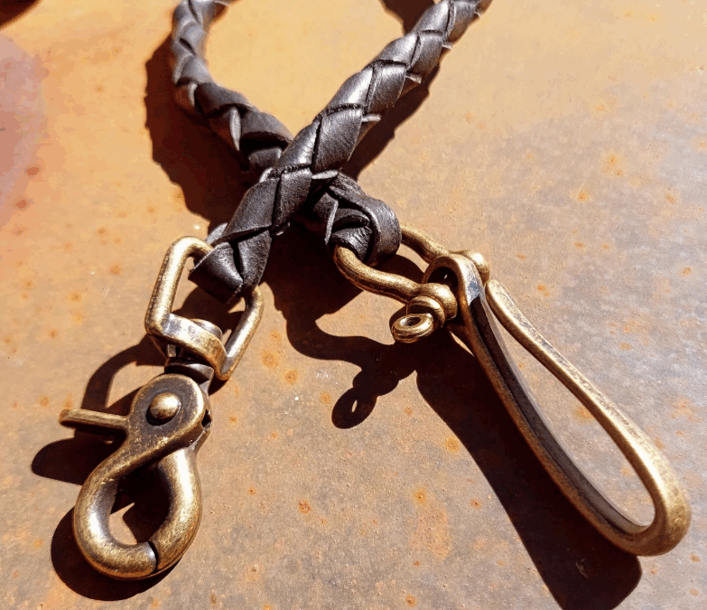 Wallet Chain mit solidem Messing-Karabiner.